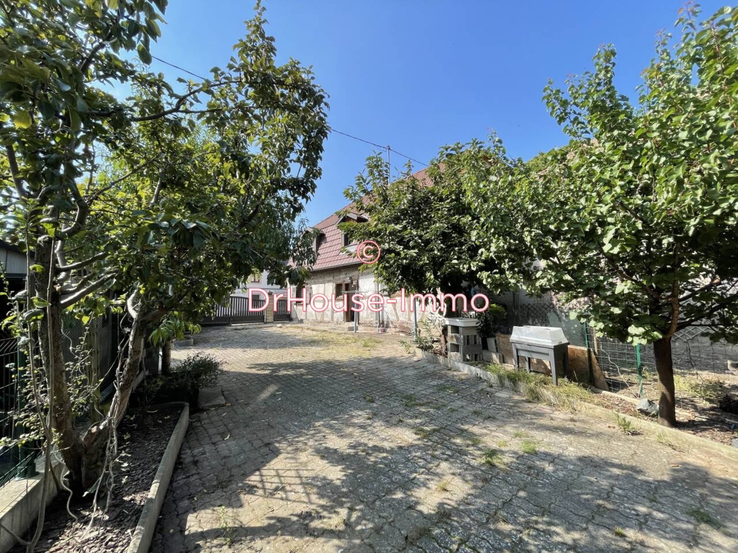 Maison 7 pièces de 132 m² - Fessenheim (68740)