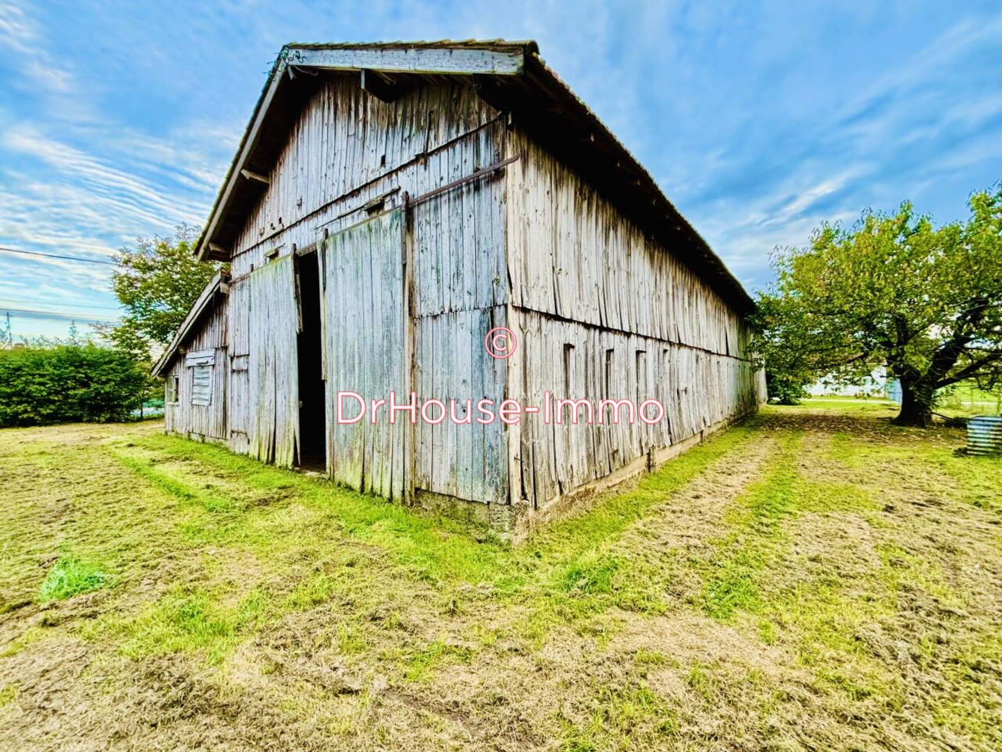 Maison 1 pièce de 175 m² - Le Fleix (24130)