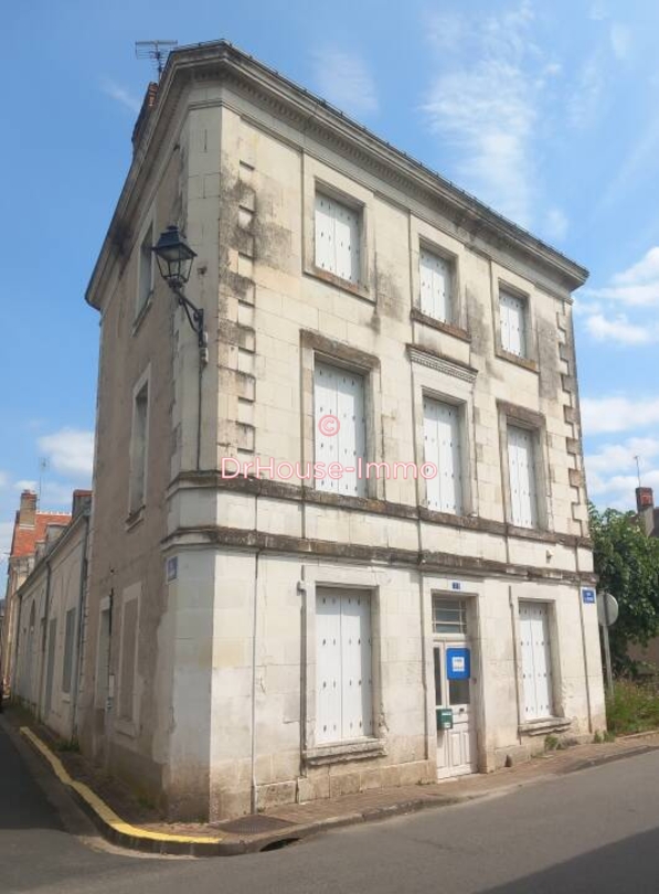 Immeuble 4 pièces de 117 m² - Mézières-en-Brenne (36290)