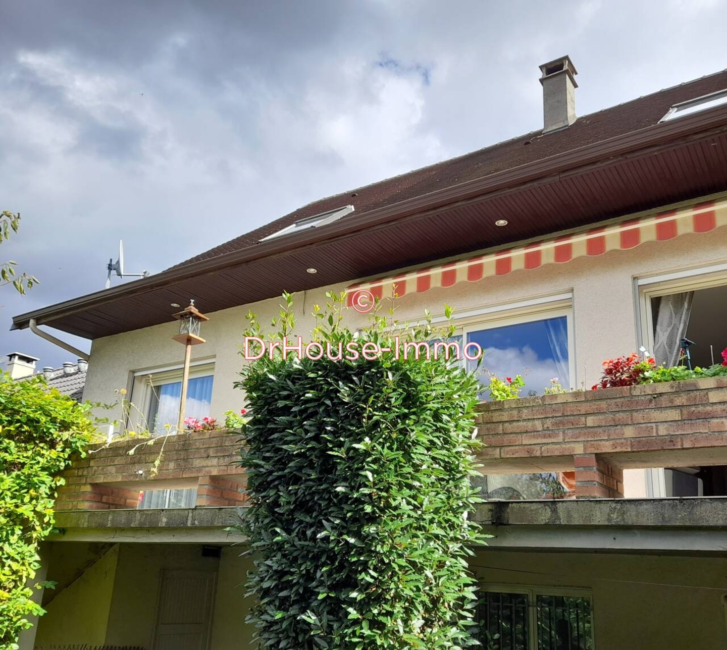 Maison 7 pièces de 190 m² - Neuilly-Plaisance (93360)