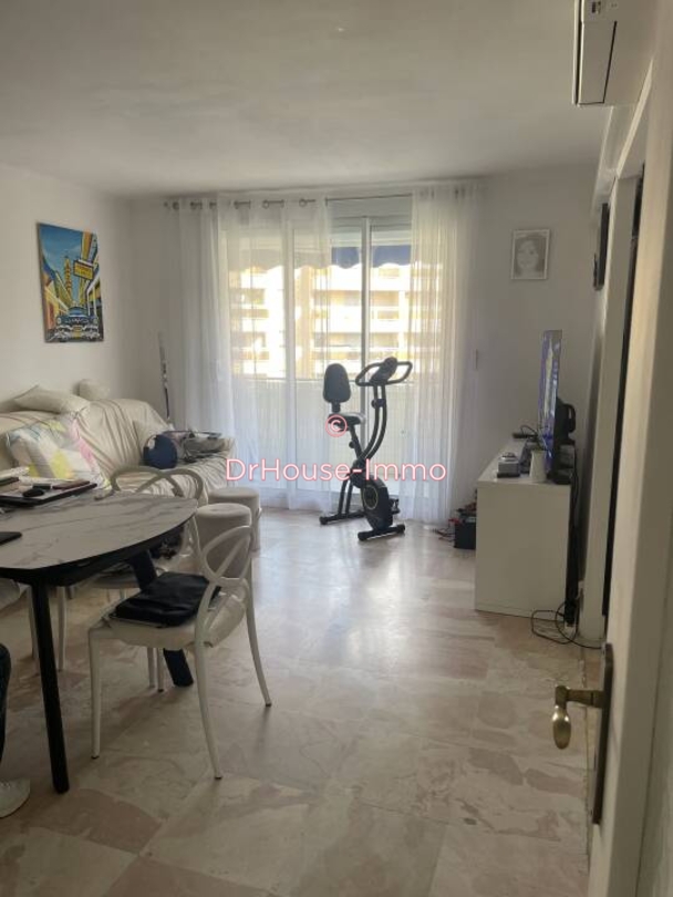 Appartement 4 pièces de 76 m² - Fréjus (83600)