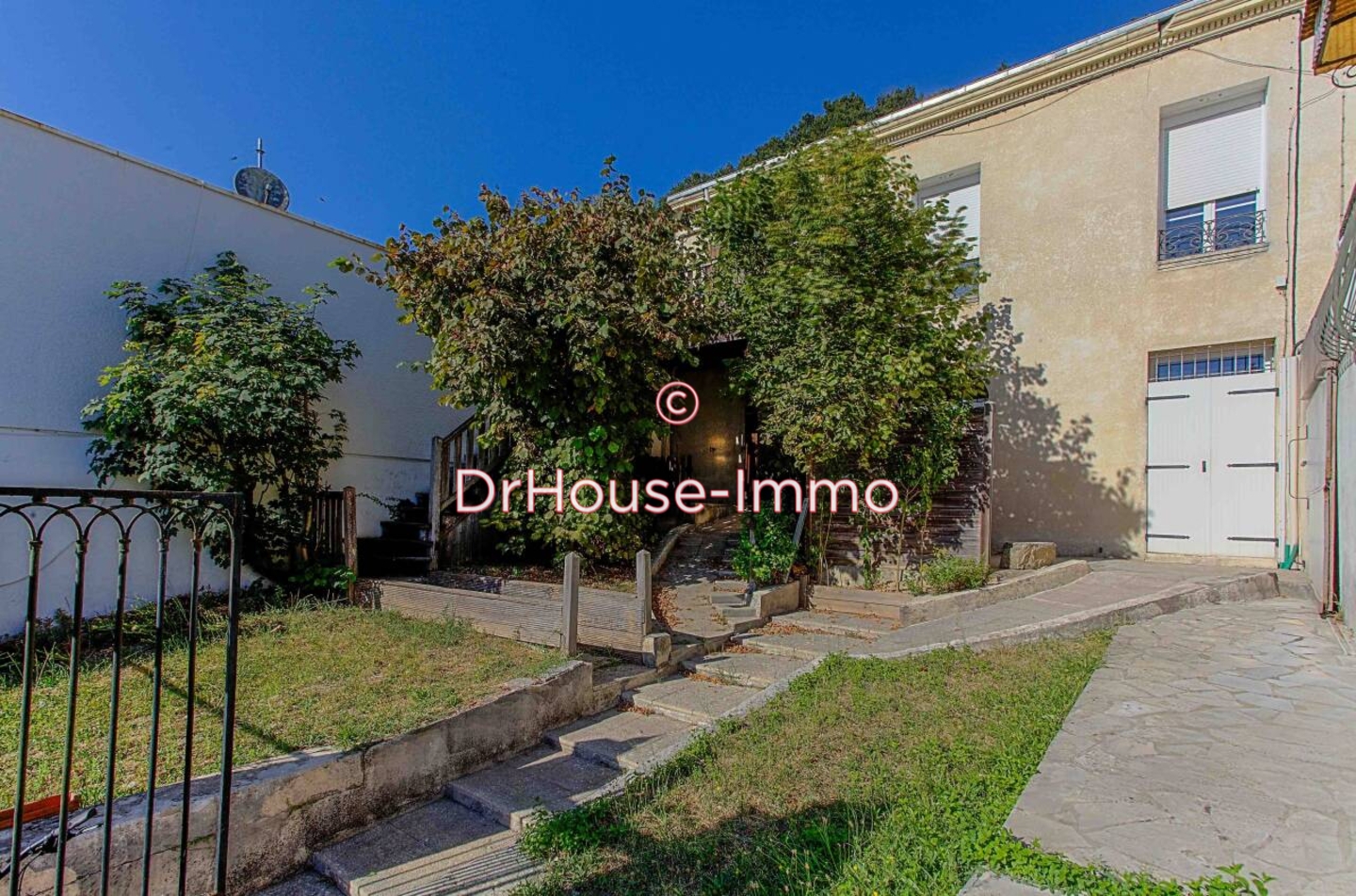 Immeuble 6 pièces de 129 m² - Bordeaux (33100)