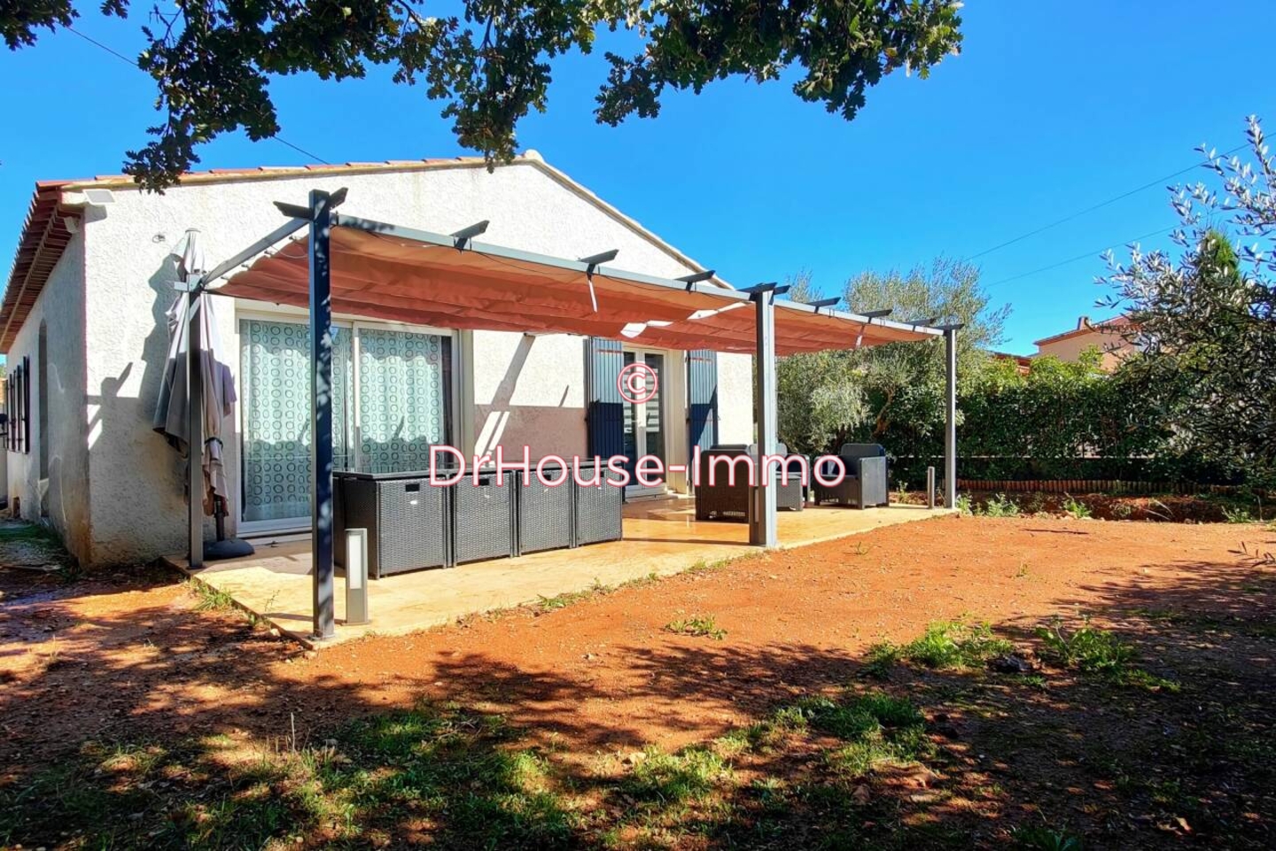 Maison 5 pièces de 96 m² - Forcalqueiret (83136)