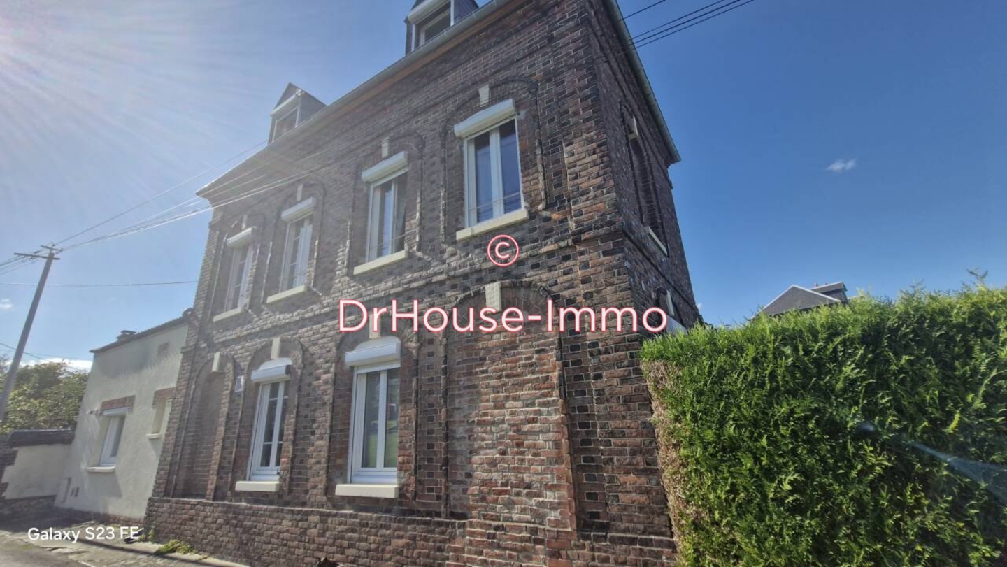 Maison 7 pièces de 127 m² - La Ferté-Frênel (61550)