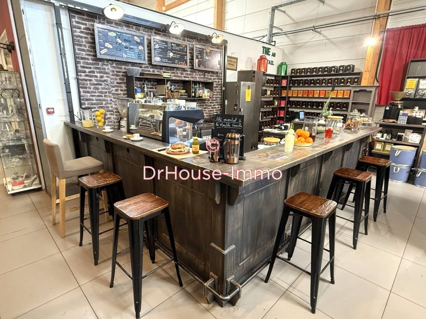 Commerce de 50 m² - La Ciotat (13600)