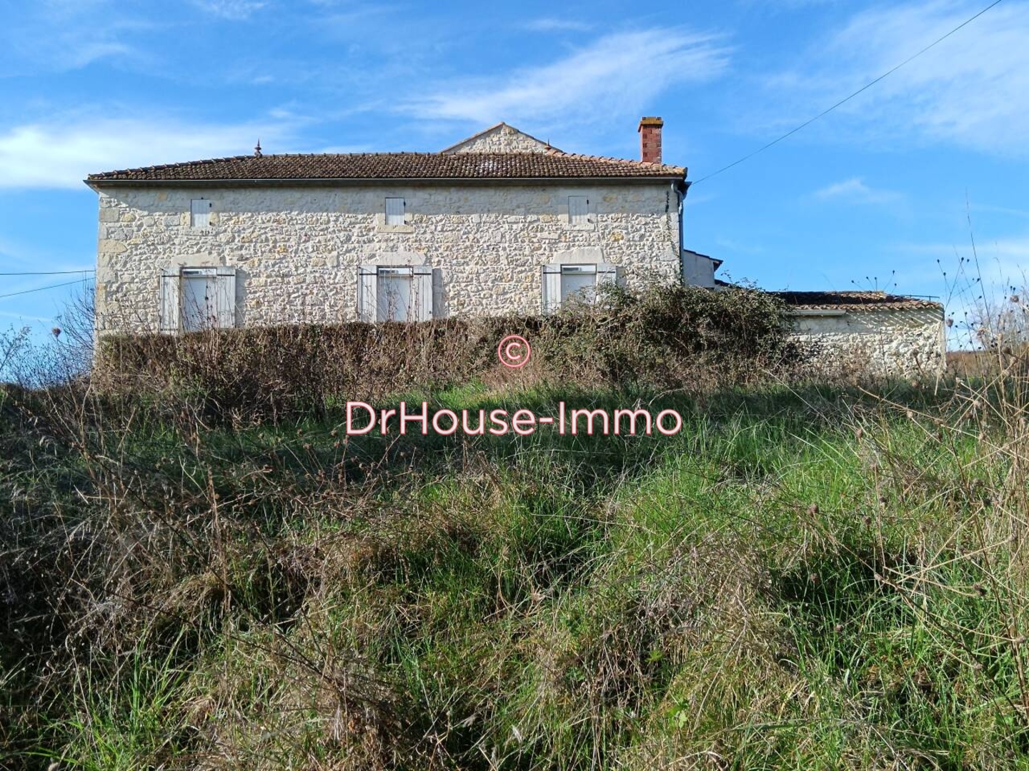 Maison 6 pièces de 820 m² - Laugnac (47360)