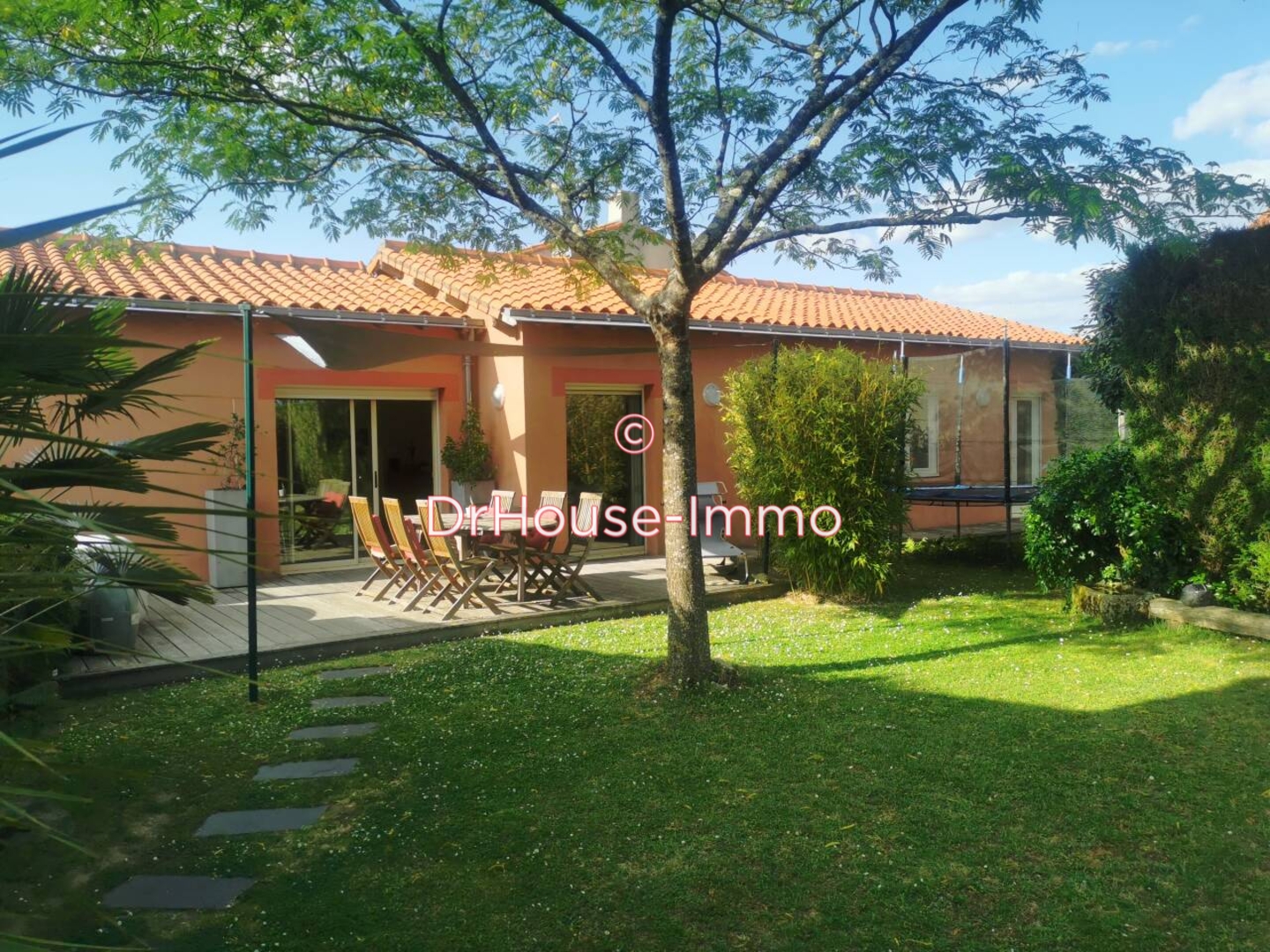 Maison 7 pièces de 152 m² - Vallet (44330)