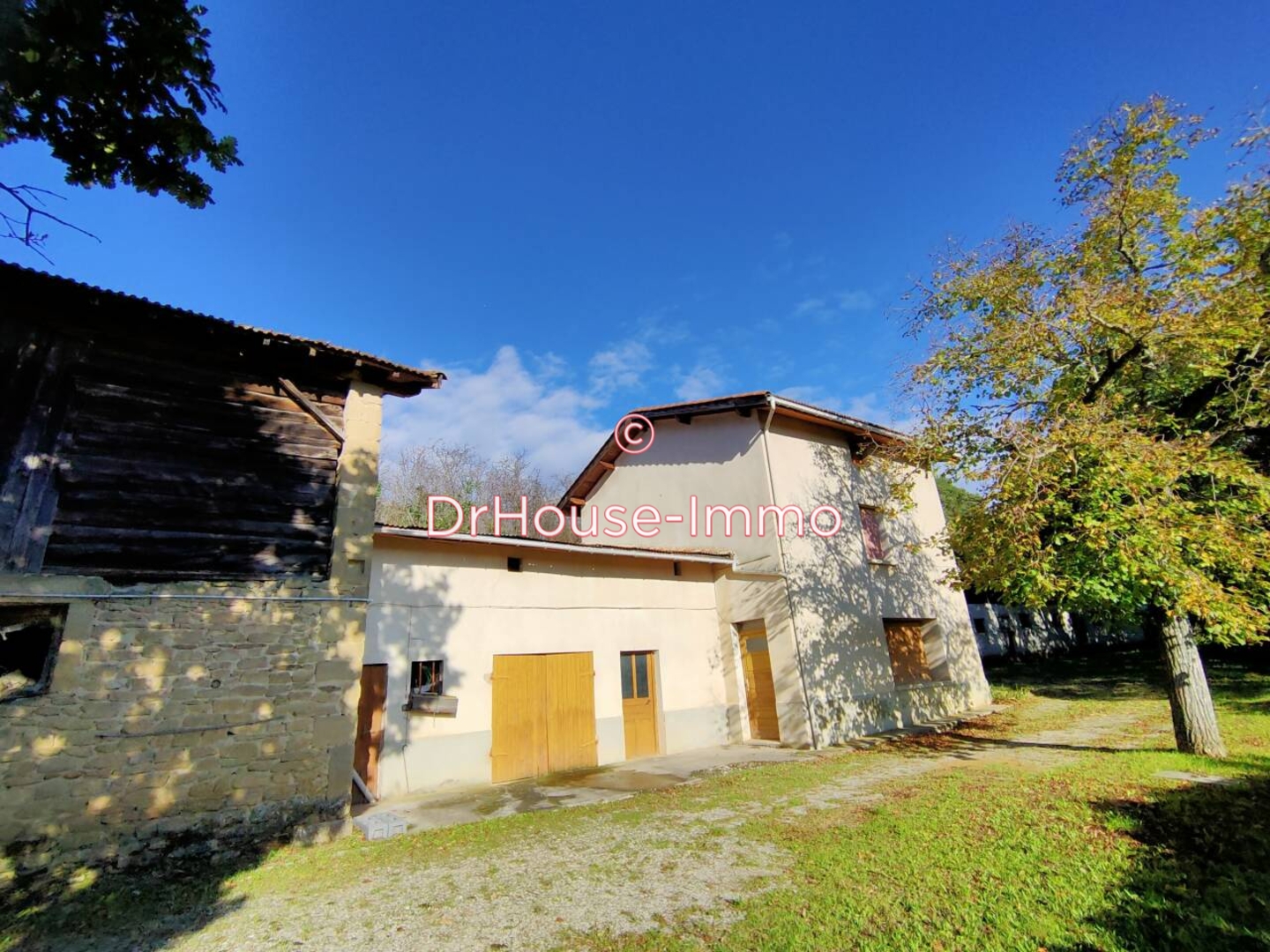 Maison 5 pièces de 78 m² - Saint-Bardoux (26260)