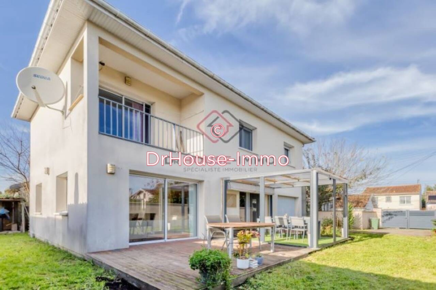 Maison 5 pièces de 118 m² - Cenon (33150)