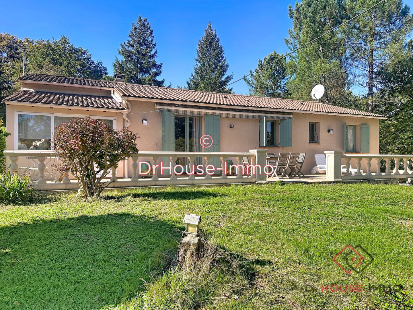 Maison 4 pièces de 84 m² - La Chapelle-Gonaguet (24350)