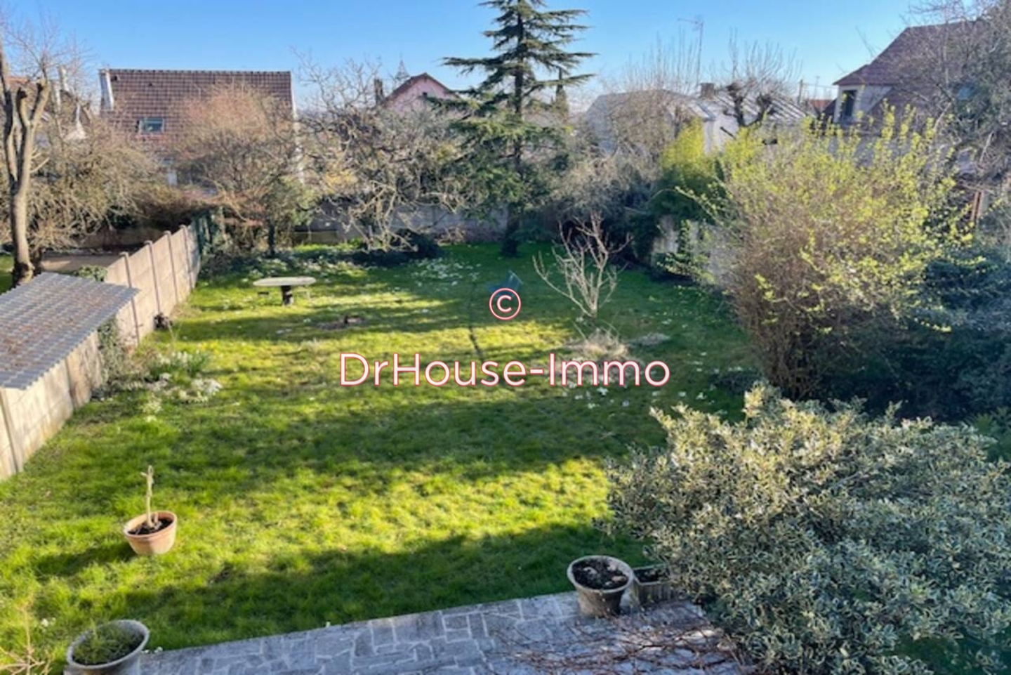 Maison 7 pièces de 192 m² - Neuilly-Plaisance (93360)