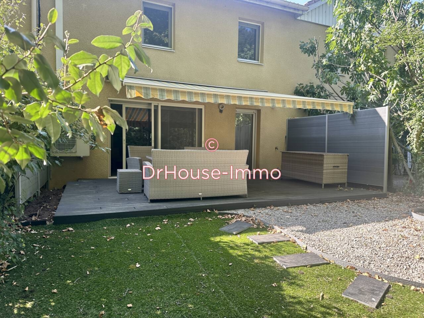 Appartement 3 pièces de 75 m² - Valence (26000)