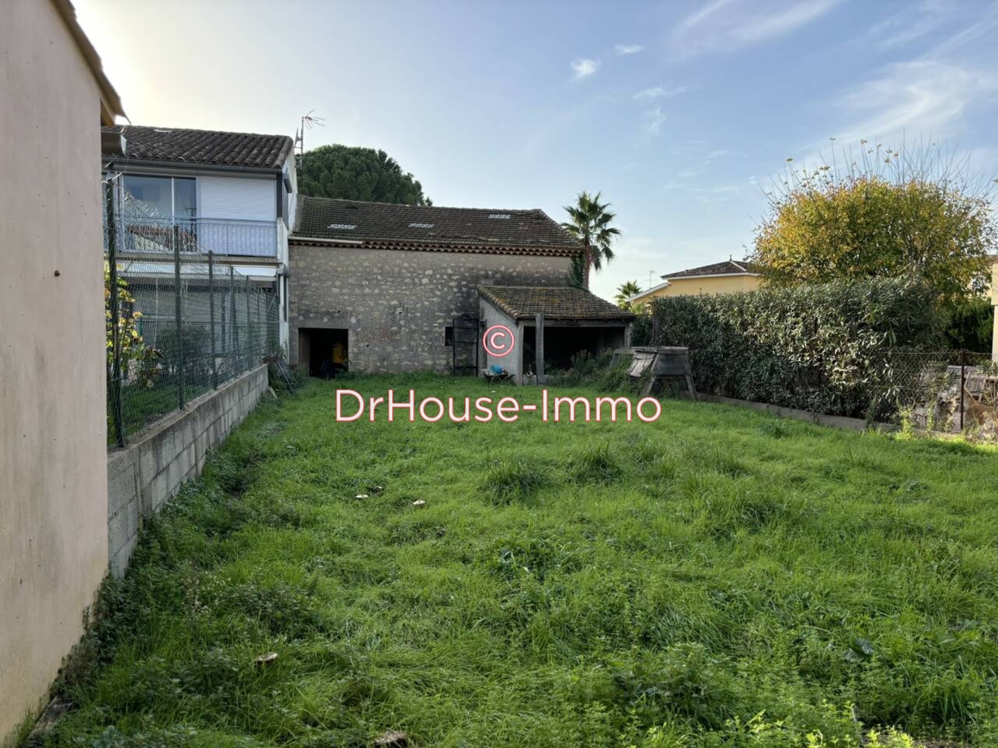 Maison 1 pièce de 114 m² - Fabrègues (34690)