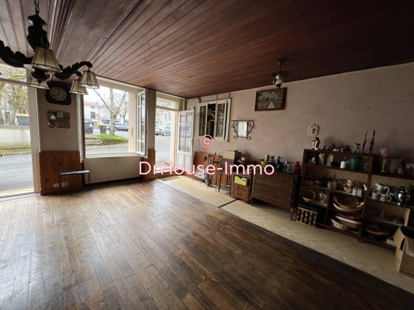 Maison 6 pièces de 125 m² - Montbron (16220)