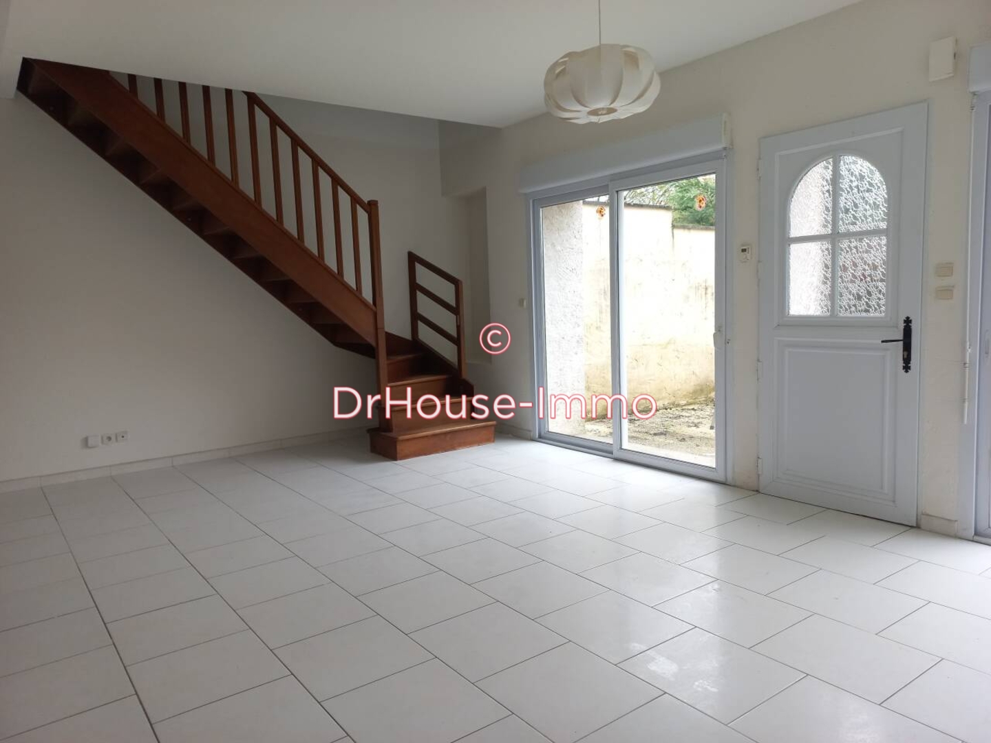 Maison 4 pièces de 95 m² - Druye (37190)