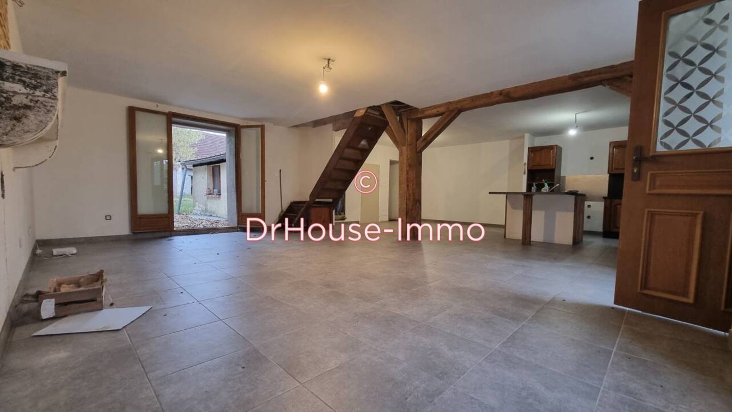 Maison 6 pièces de 108 m² - Vicq-Exemplet (36400)