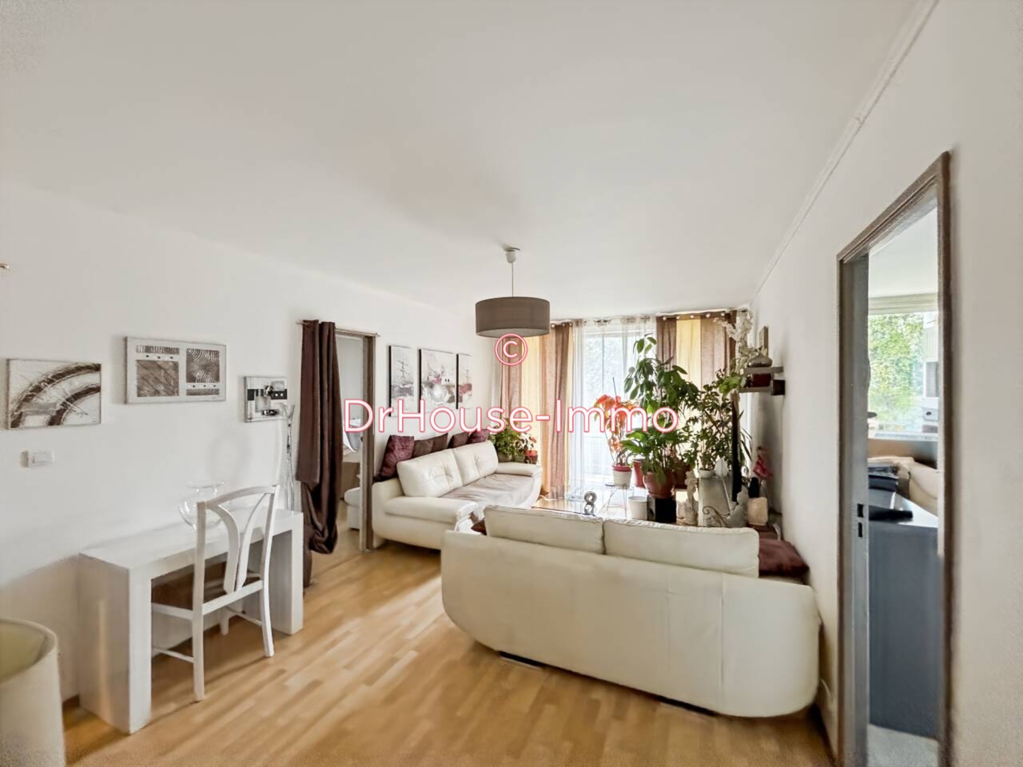 Appartement 4 pièces de 82 m² - Mérignac (33700)