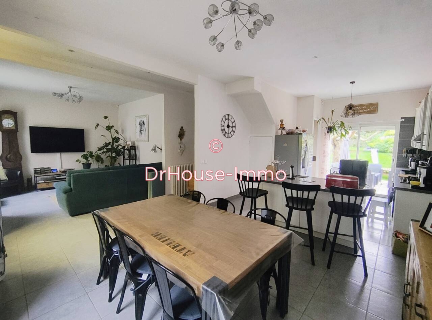 Maison 6 pièces de 131 m² - Survilliers (95470)