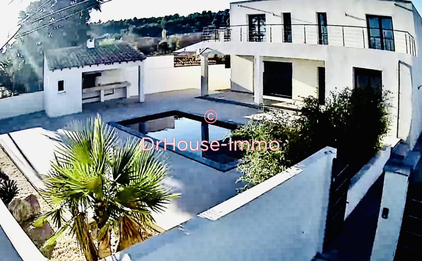 Maison 4 pièces de 165 m² - Murviel-lès-Béziers (34490)
