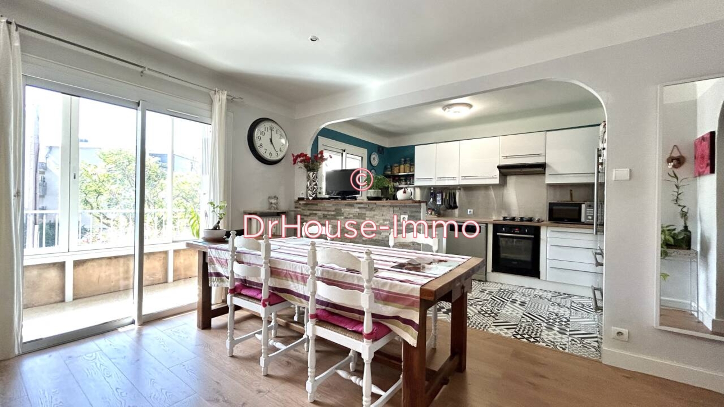 Appartement 3 pièces de 64 m² - Six-Fours-les-Plages (83140)