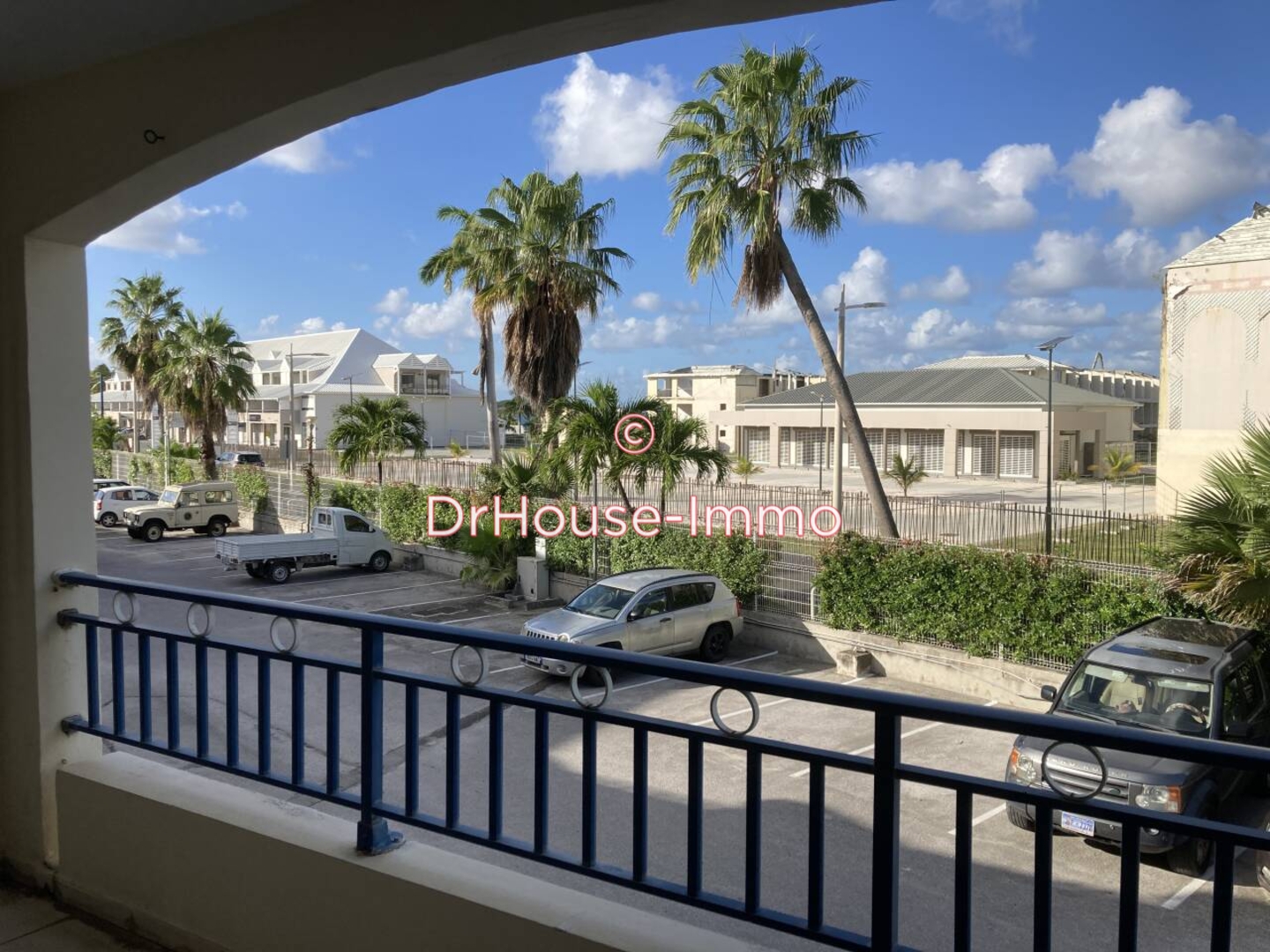 Appartement 3 pièces de 90 m² - Saint-Martin (97150)