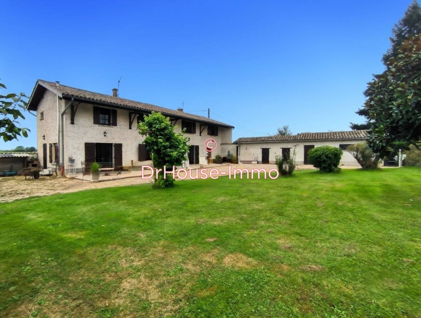 Maison 6 pièces de 182 m² - Taponas (69220)