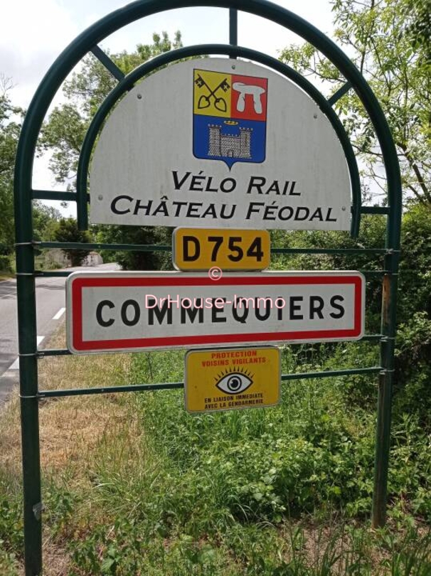 Terrain de 2 350 m² - Commequiers (85220)