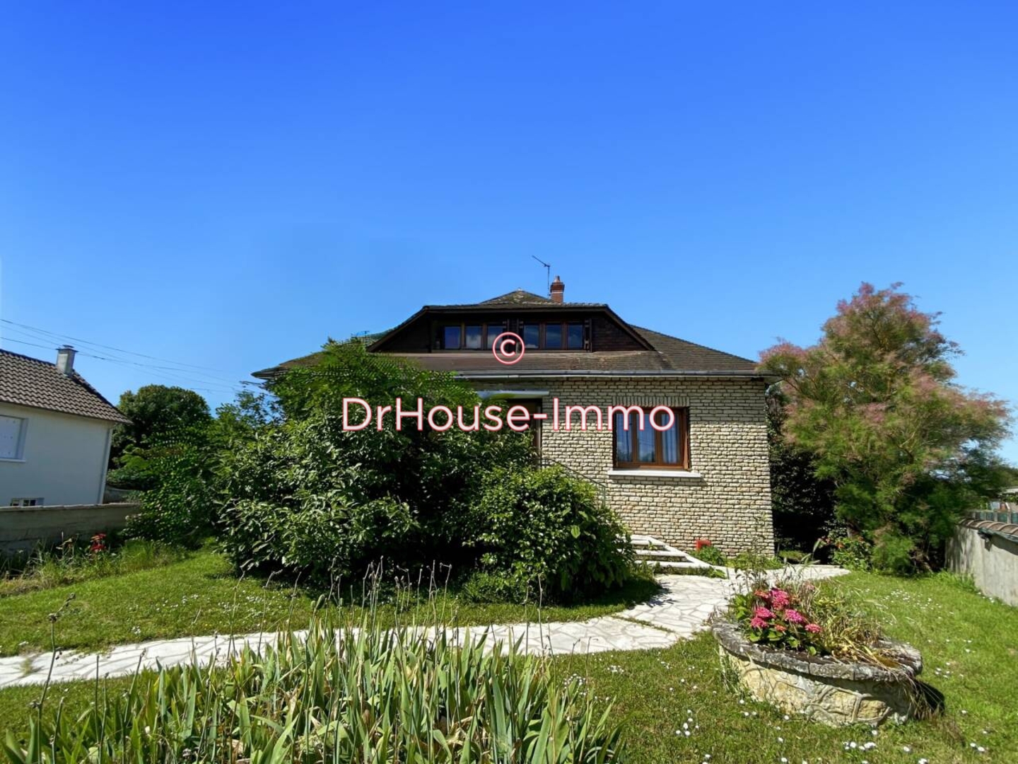 Maison 6 pièces de 174 m² - Châtellerault (86100)