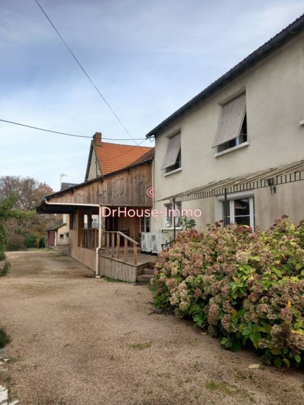 Maison 7 pièces de 200 m² - Tournon-Saint-Martin (36220)