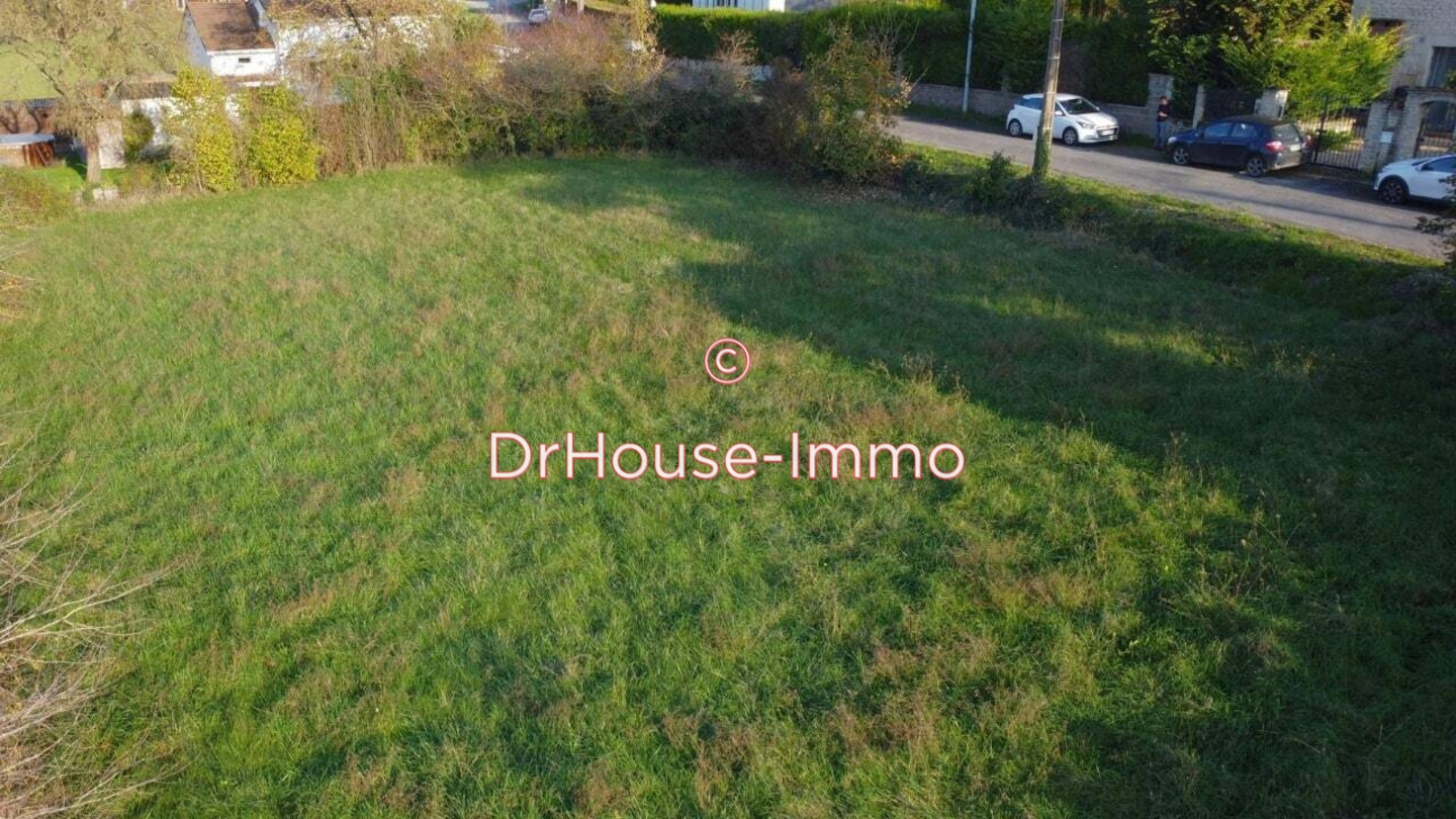 Terrain de 1 056 m² - Châtellerault (86100)