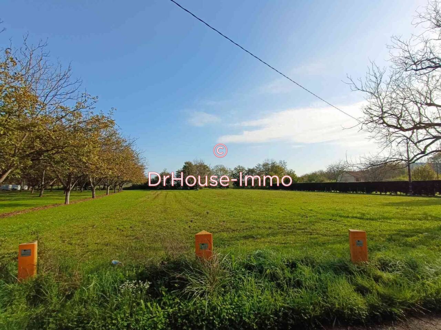 Terrain de 1 361 m² - Pazayac (24120)