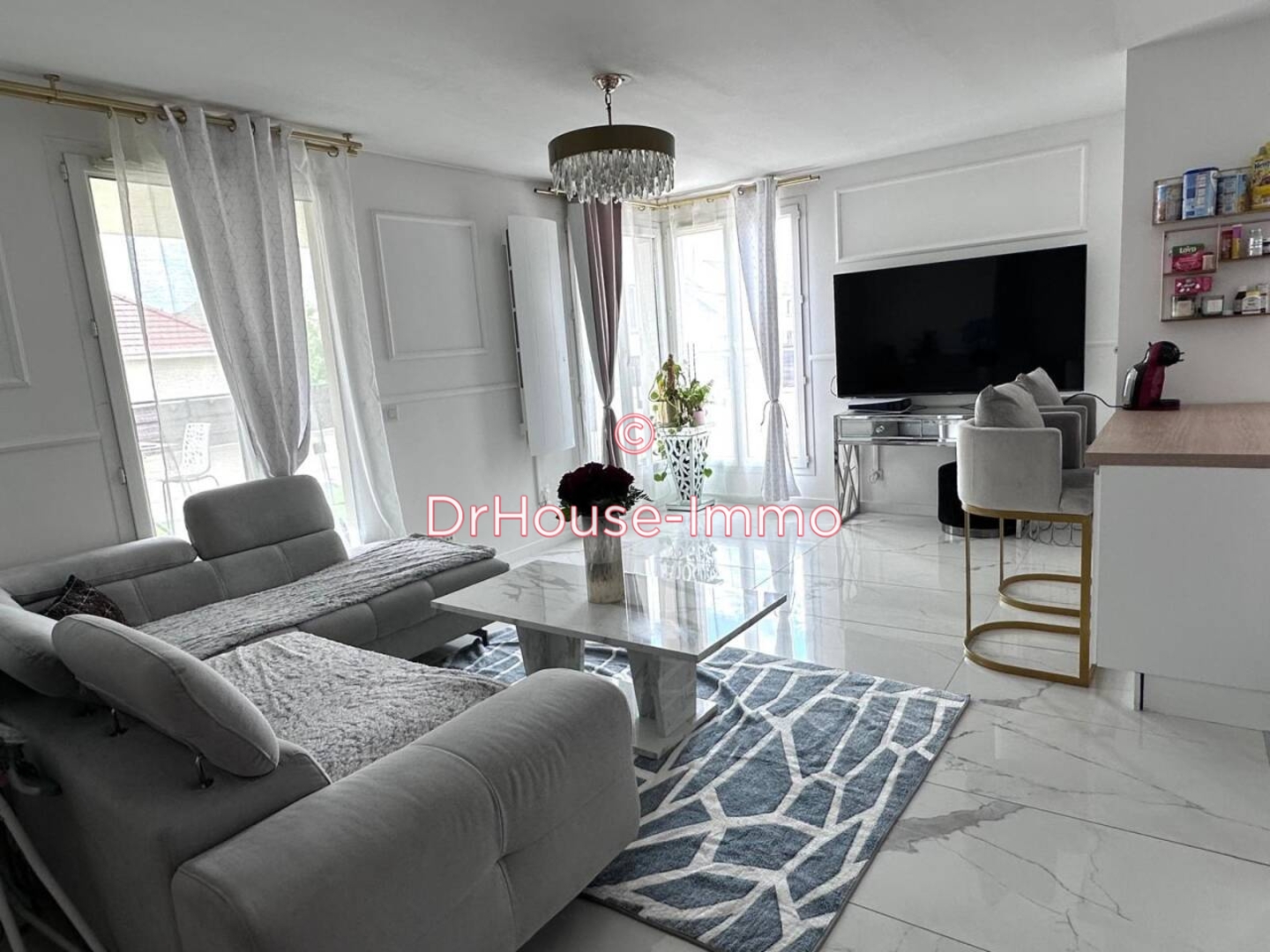 Appartement 4 pièces de 86 m² - Savigny-le-Temple (77176)