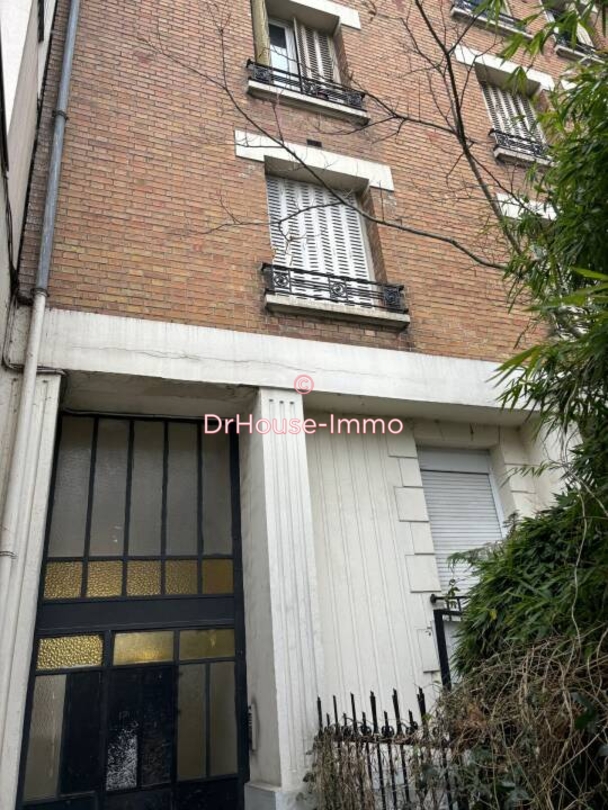 Appartement 2 pièces de 42 m² - Pavillons-sous-Bois (93320)