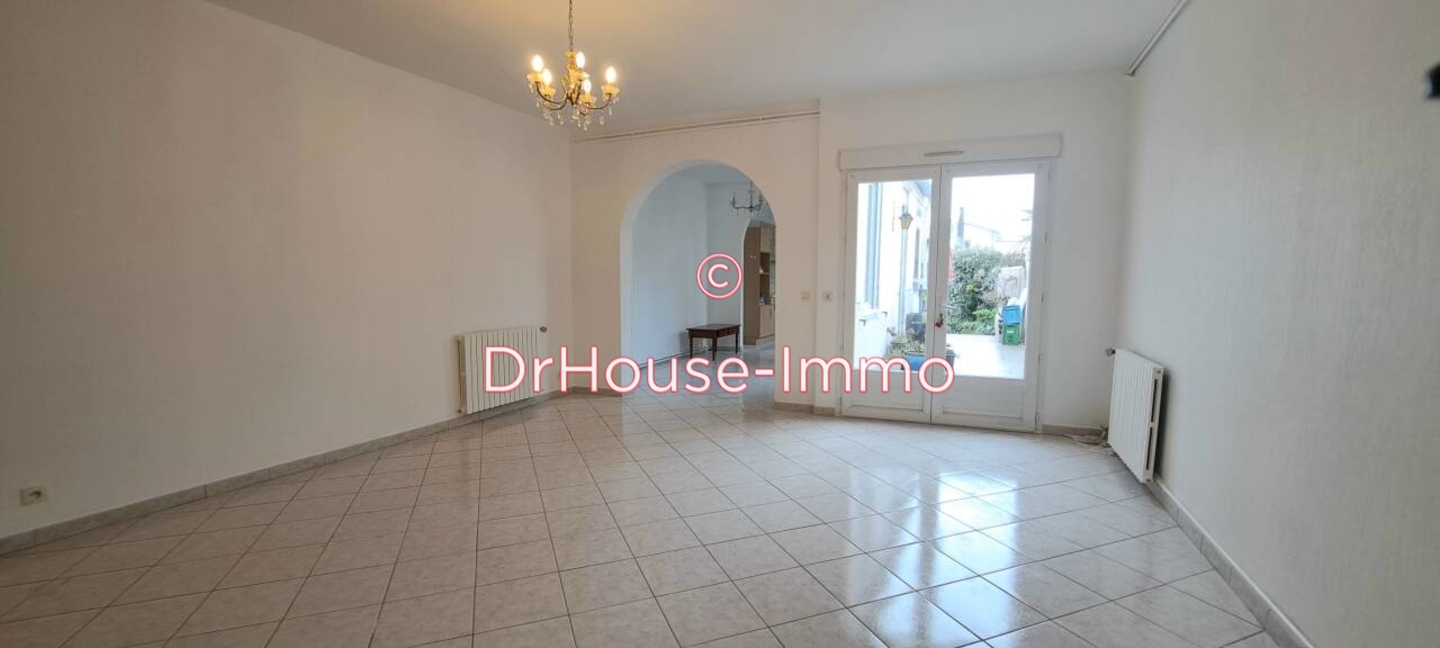 Maison 5 pièces de 110 m² - Rochefort (17300)