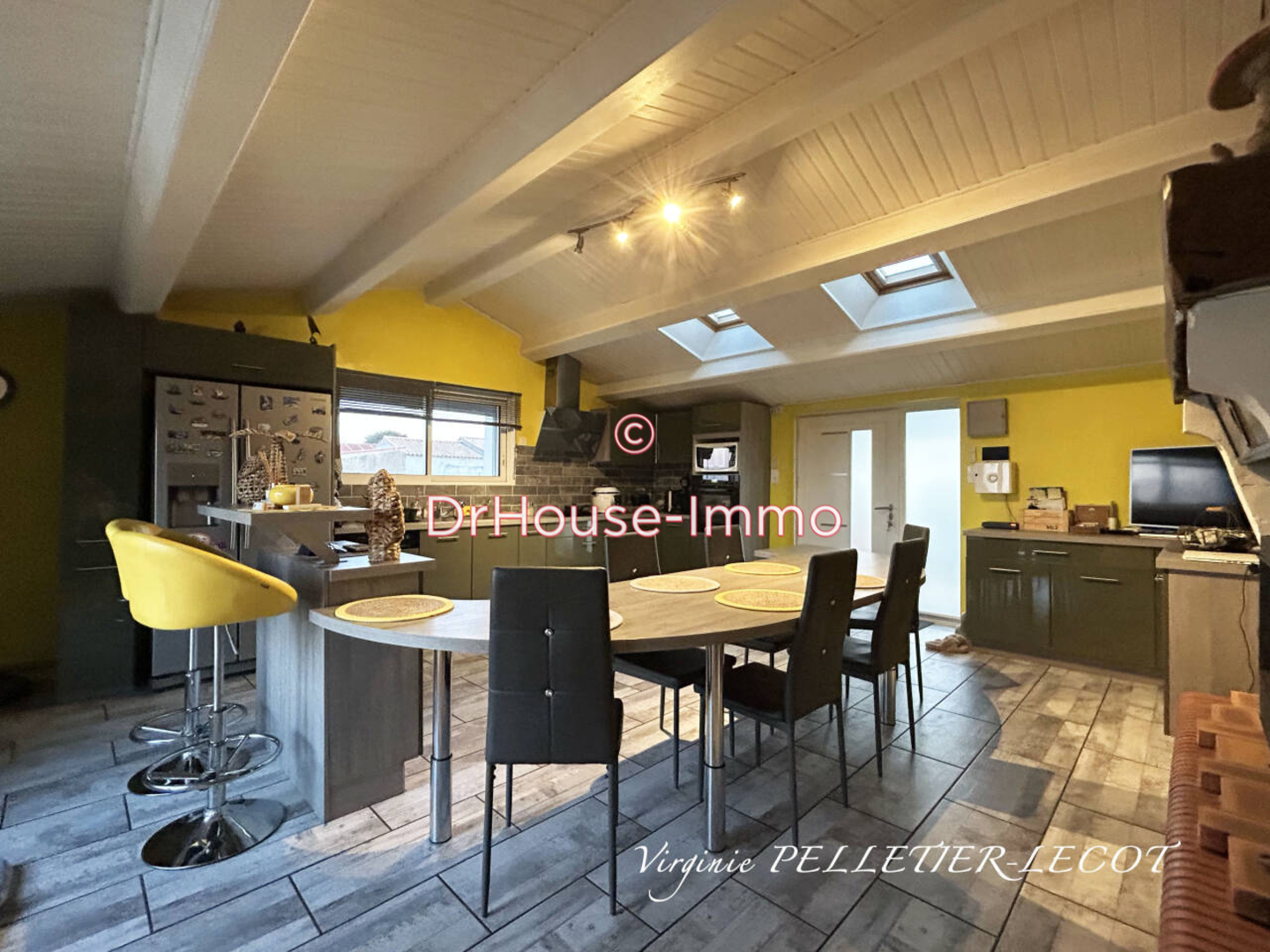 Maison 3 pièces de 111 m² - Vouillé-les-Marais (85450)