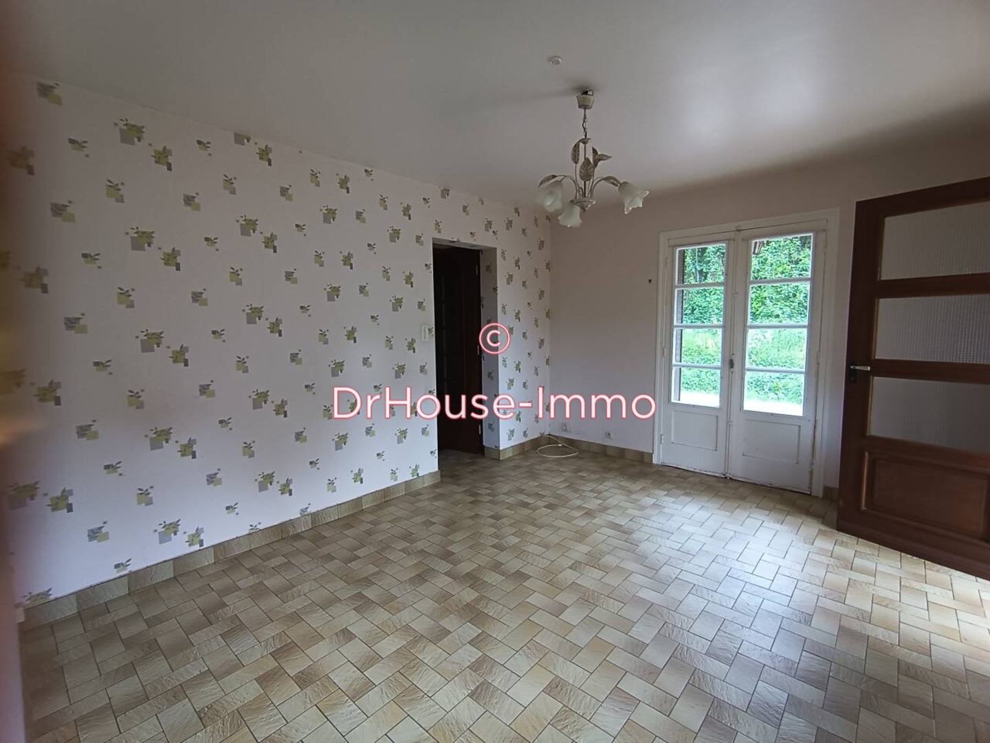Maison 5 pièces de 65 m² - Loyat (56800)