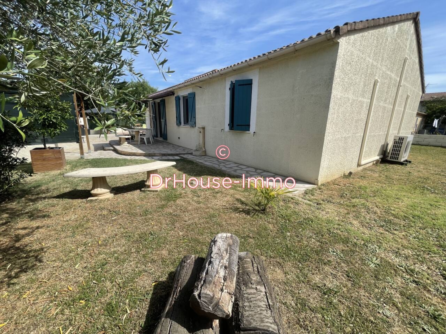 Maison 4 pièces de 91 m² - Alès (30100)