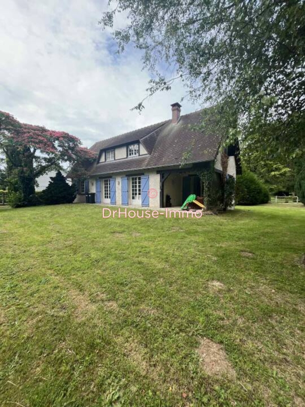 Maison 5 pièces de 132 m² - Charleval (27380)