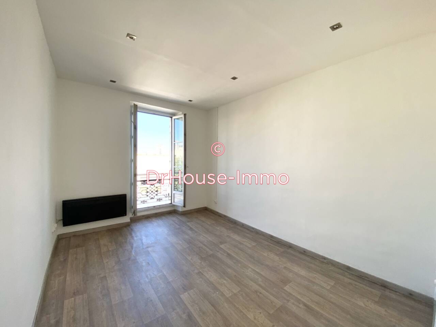 Appartement 2 pièces de 38 m² - Marseille (13010)
