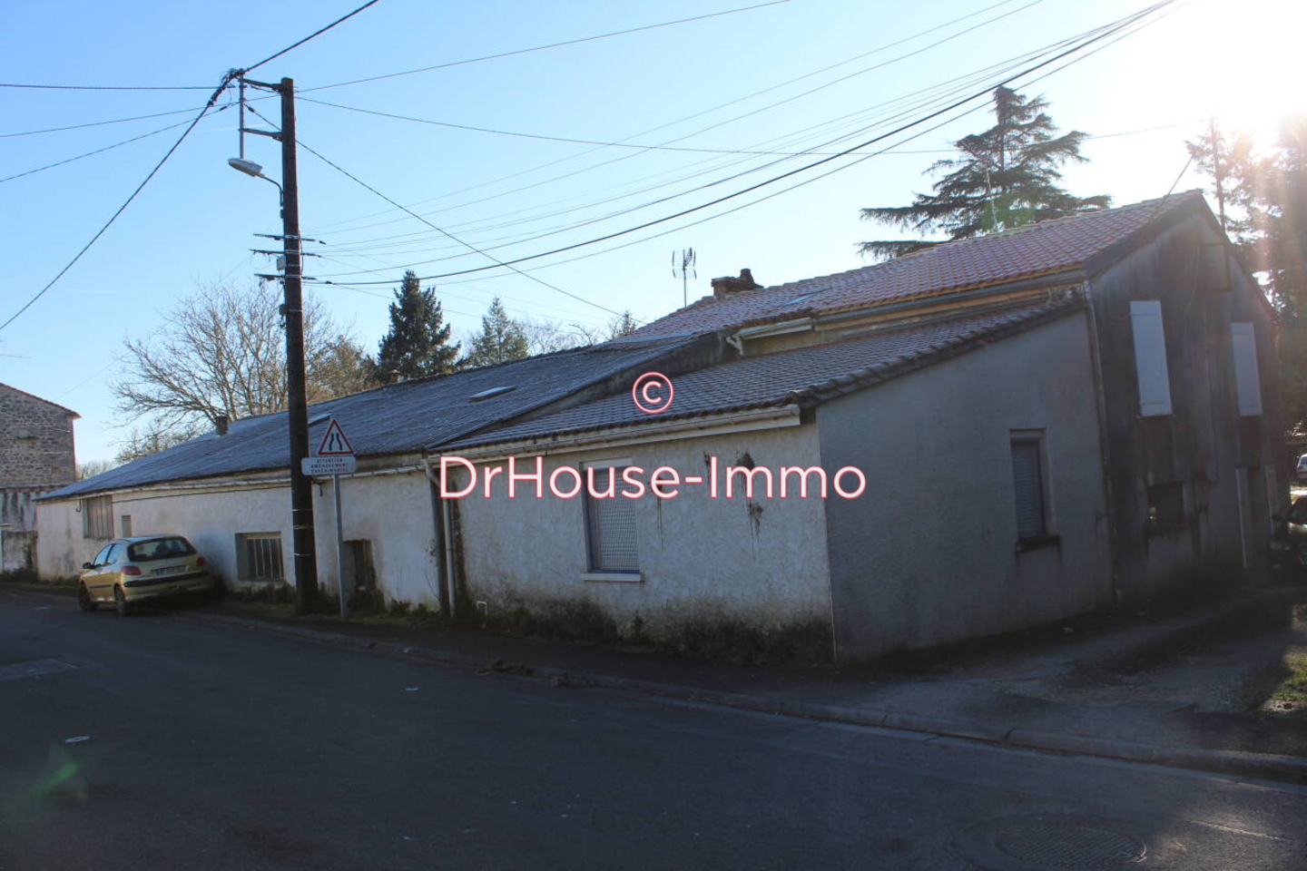 Maison 3 pièces de 100 m² - Gond-Pontouvre (16160)