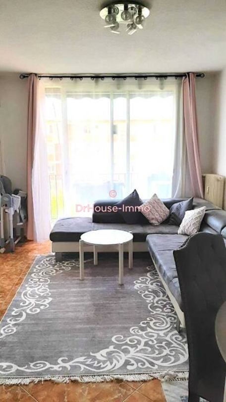 Appartement 4 pièces de 65 m² - Fréjus (83600)