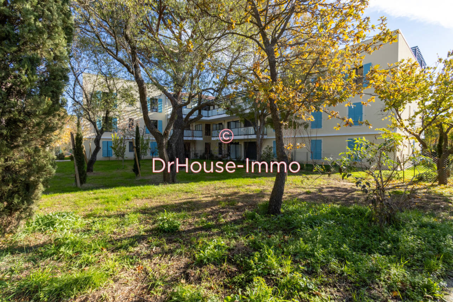 Appartement 3 pièces de 70 m² - Aix-en-Provence (13100)