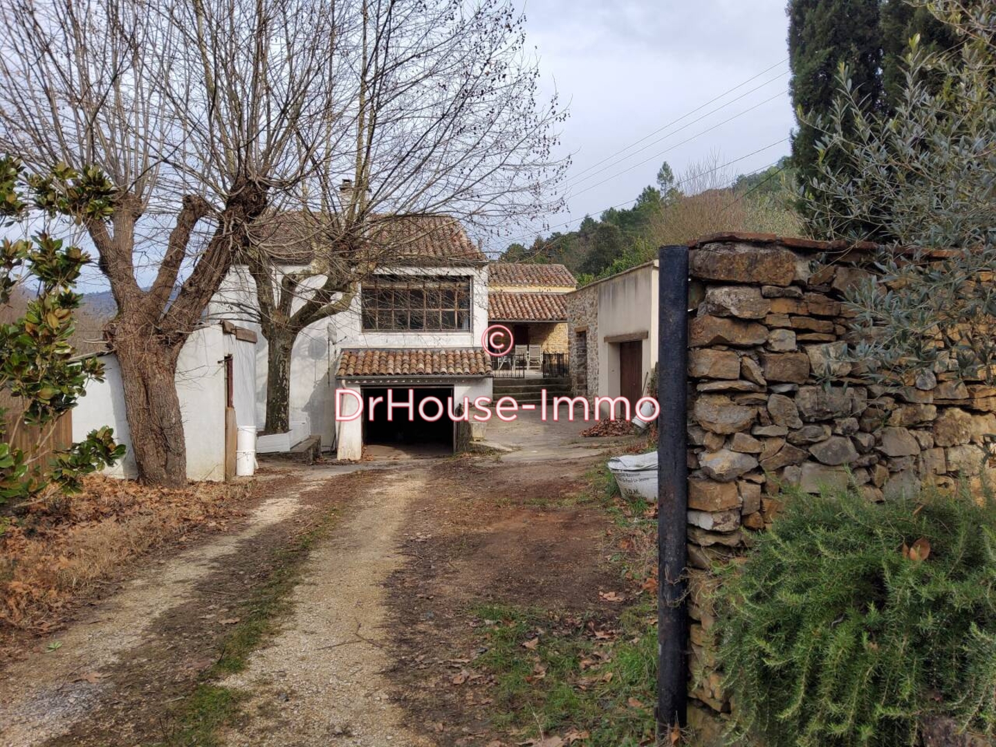 Maison 7 pièces de 120 m² - Molières-sur-Cèze (30410)