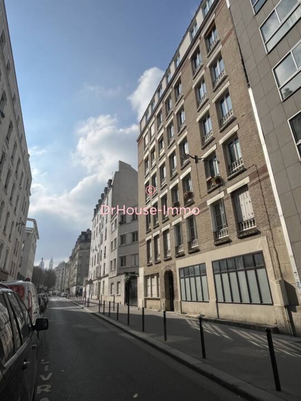 Appartement 3 pièces de 40 m² - Paris (75018)