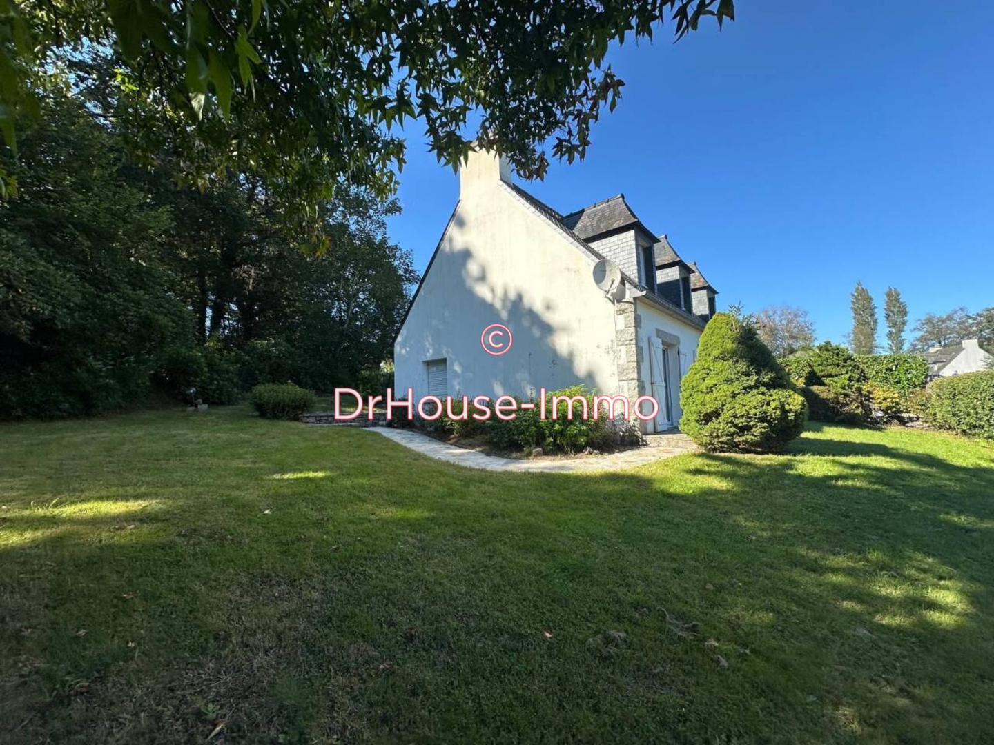 Maison 7 pièces de 134 m² - Landivisiau (29400)