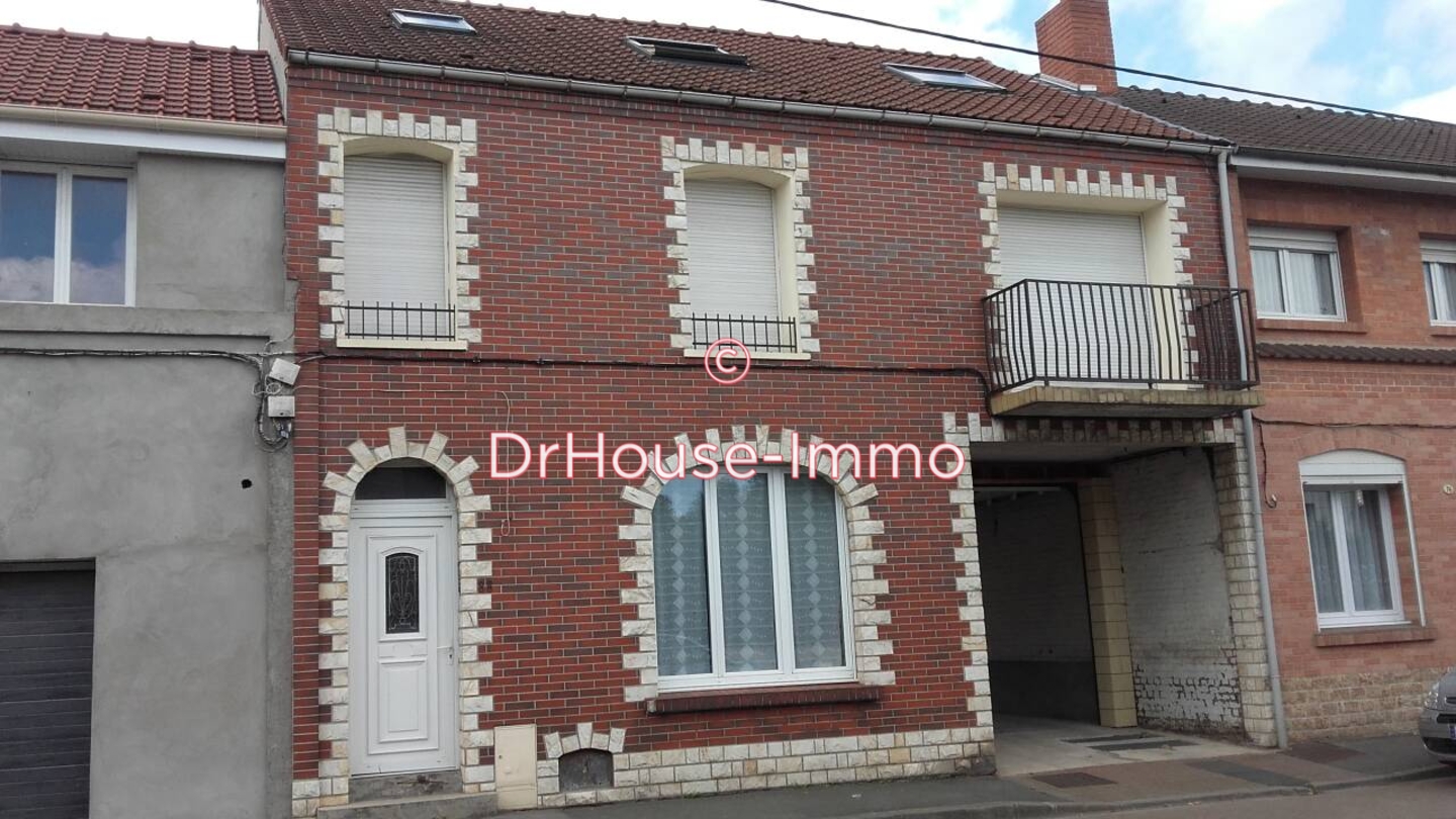 Immeuble de 188 m² - Beuvry (62660)