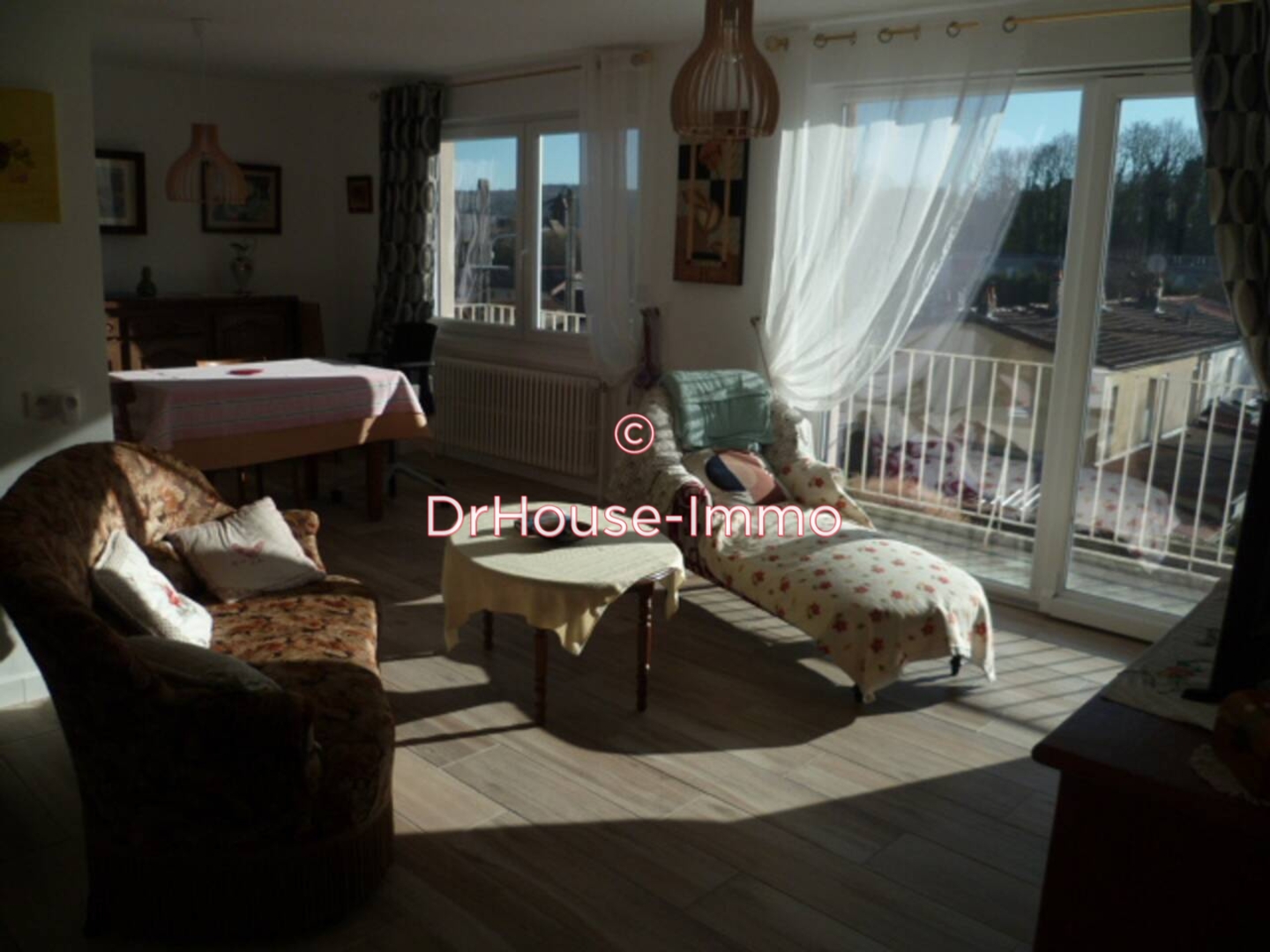 Maison 8 pièces de 134 m² - Ars-sur-Moselle (57130)