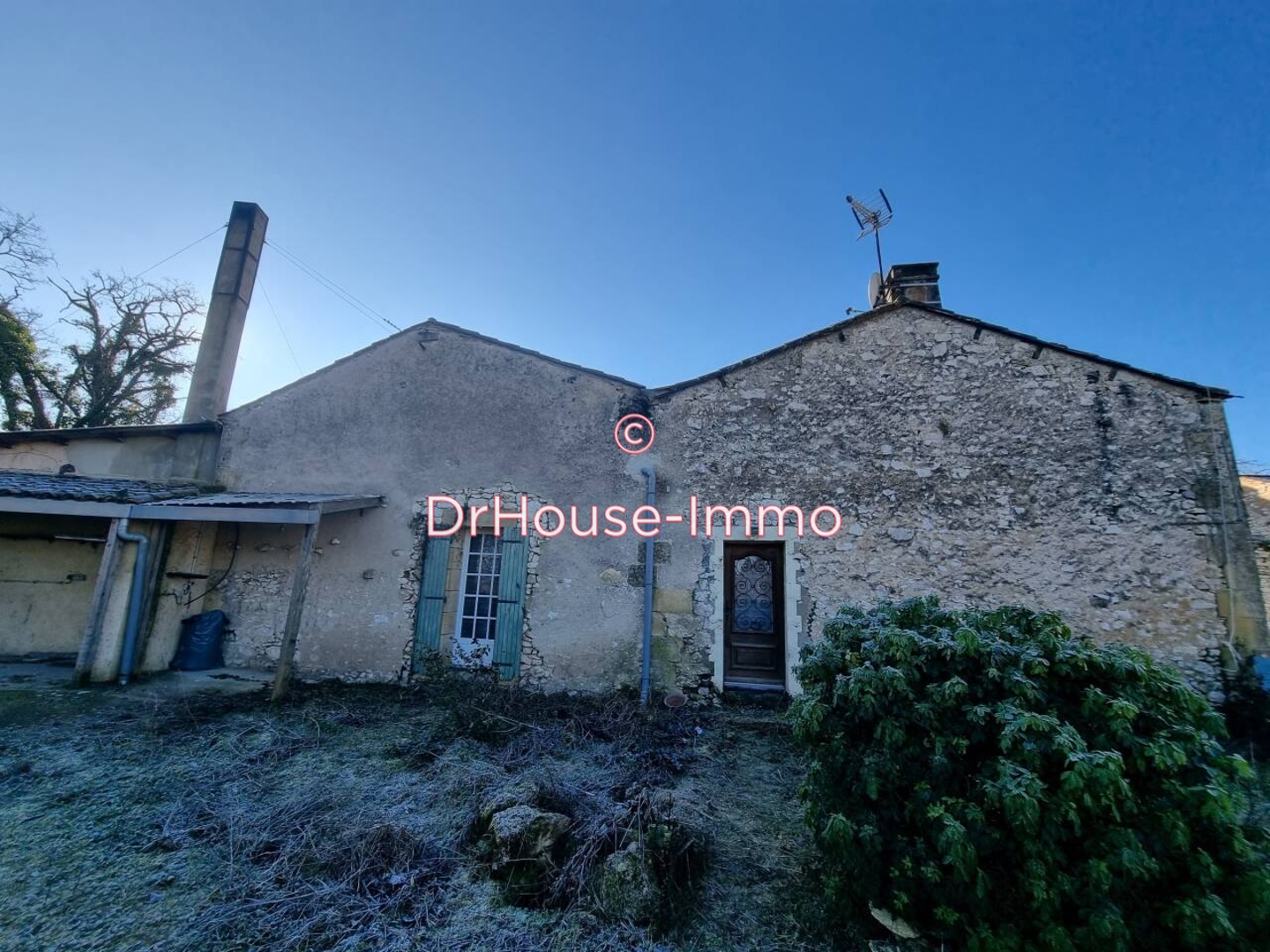 Maison 8 pièces de 364 m² - Faux (24560)