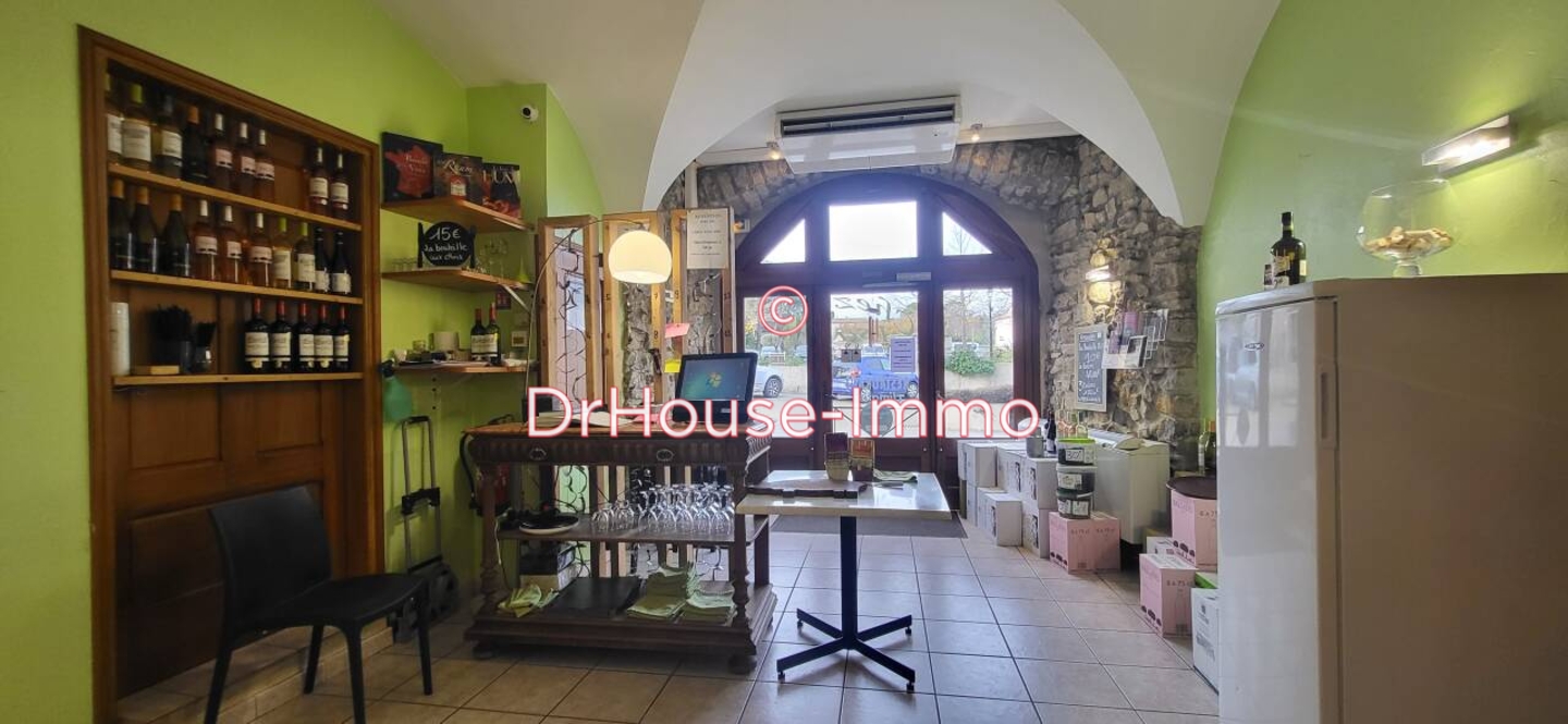 Commerce 4 pièces de 78 m² - Lédignan (30350)