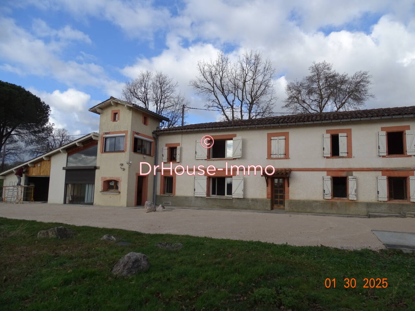 Maison 6 pièces de 180 m² - Poucharramet (31370)